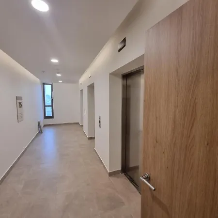 Bw Arcadia Luxury Appartement *