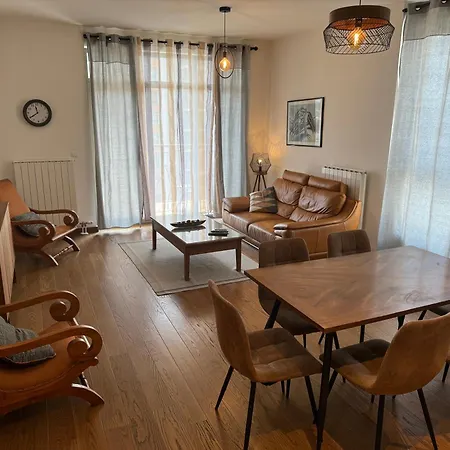 BW Arcadia Deluxe Apartments Daire *